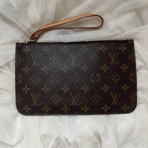 Louis Vuitton Wristlet